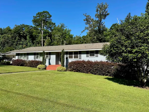 $369,000 | 224 Camellia Drive, Quincy, FL 32351
