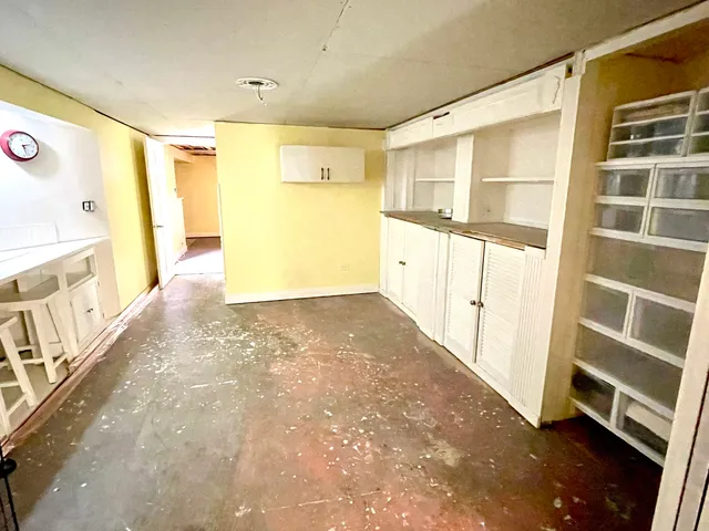 $329,900 | 1214 North Crabtree Lane, Mount Prospect, IL 60056