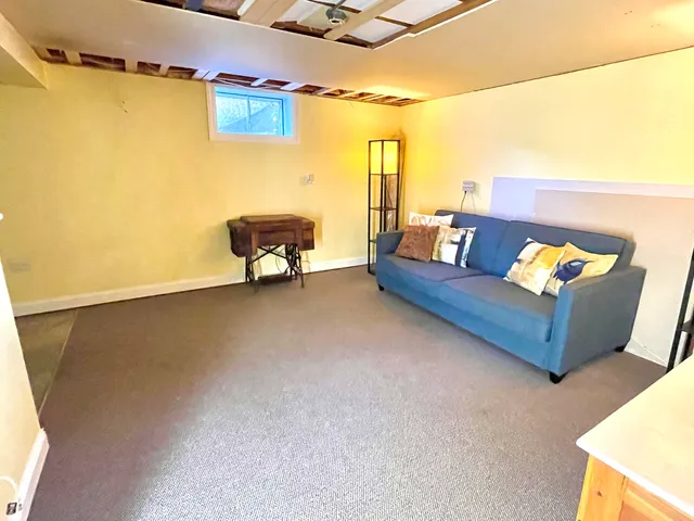 $329,900 | 1214 North Crabtree Lane, Mount Prospect, IL 60056