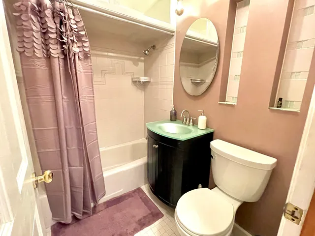 $329,900 | 1214 North Crabtree Lane, Mount Prospect, IL 60056