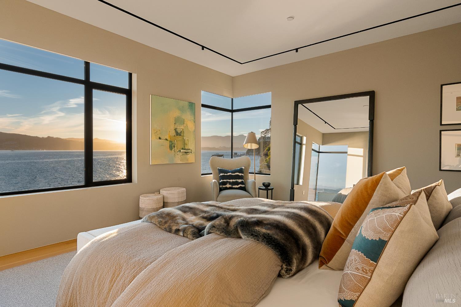 46 Cliff Road Belvedere, CA 94920 - Photo 23 of 57 Gallery Image 23