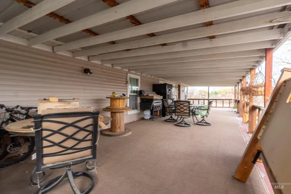 $749,900 | 2110 East 3950 North, Filer, ID 83328