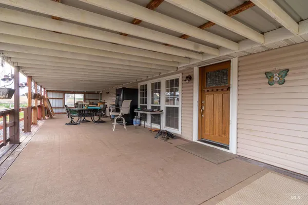 $749,900 | 2110 East 3950 North, Filer, ID 83328