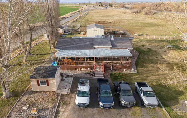 $749,900 | 2110 East 3950 North, Filer, ID 83328