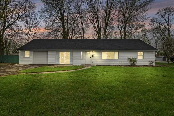 $259,900 | 32211 Pardo Street, Garden City, MI 48135