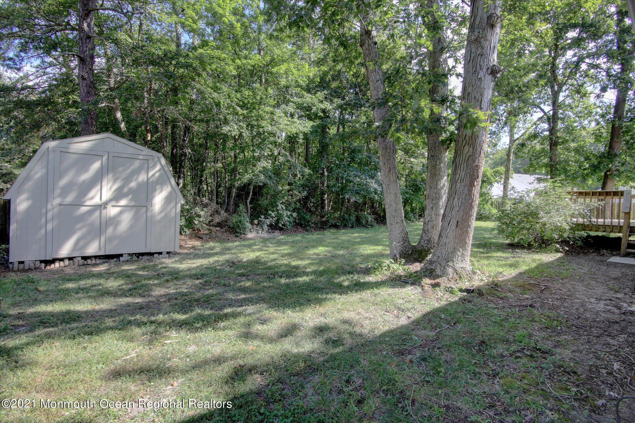 17 Spinnaker Way Waretown, NJ 08758 - Photo 24 of 30 29-Backyard