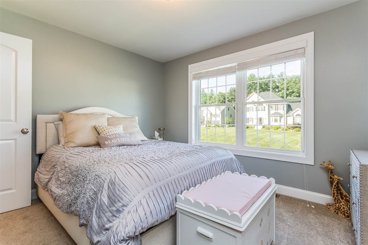 16 Mallard Road Windham, NH 03087 - Photo 24 of 40