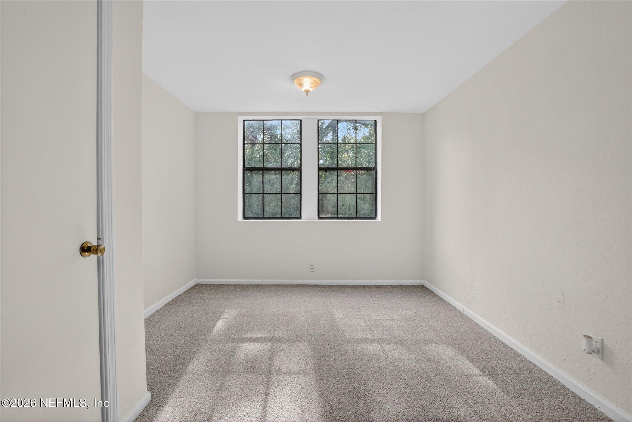 1217 Cook Street Jacksonville, FL 32205 - Photo 42 of 43 33-1217-Cook-St-Windowstill