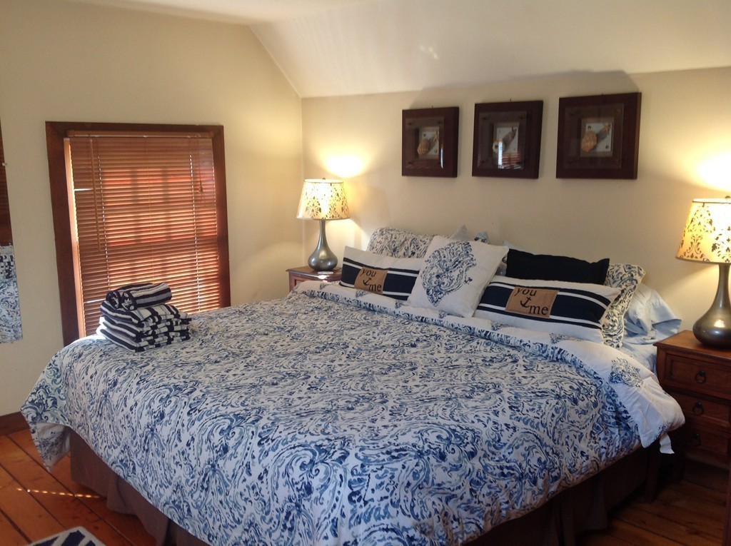 4 Pitman Road Marblehead, MA 01945 - Photo 12 of 16