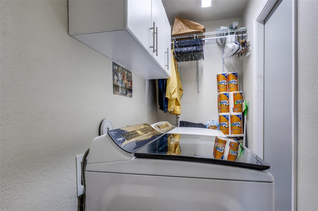 1027 Stanley Street Denton, TX 76201 - Photo 38 of 38 LAUNDRY ROOM~