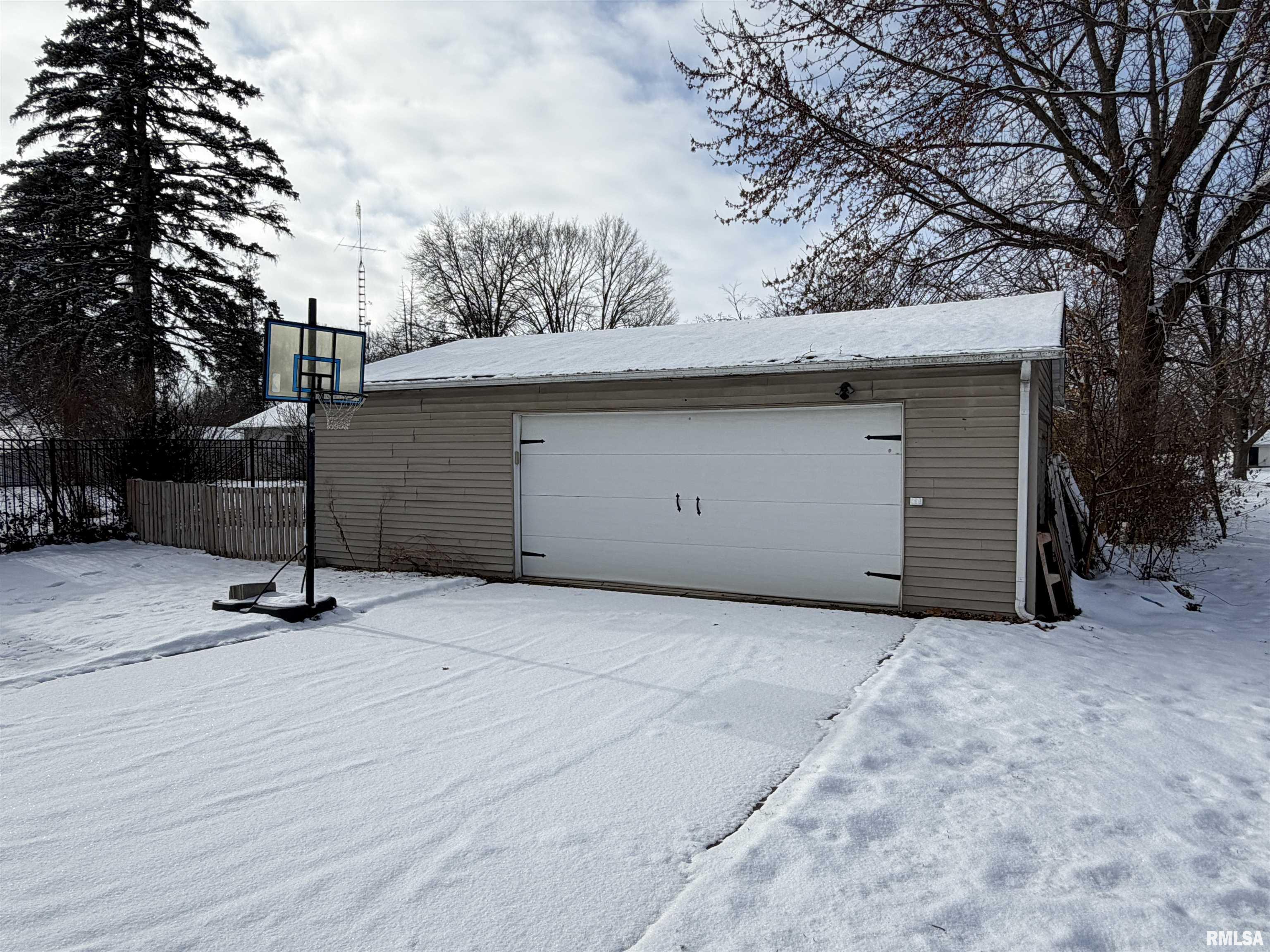 309 North 6th Street Wyoming, IL 61491 - Photo 19 of 19