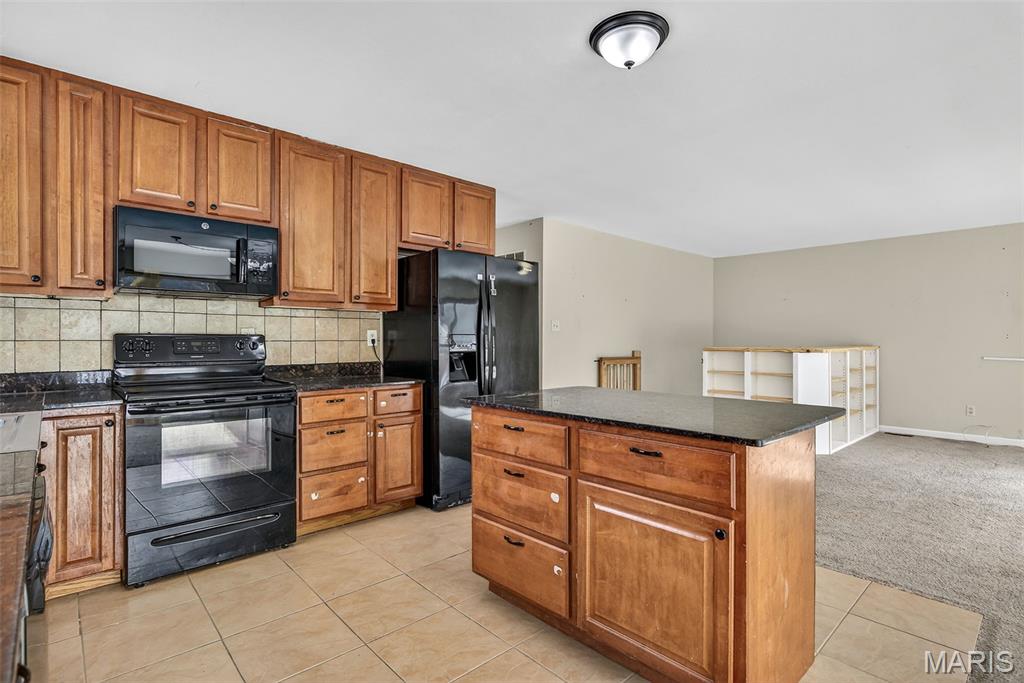 284 Brightfield Drive Ballwin, MO 63021 - Photo 18 of 60