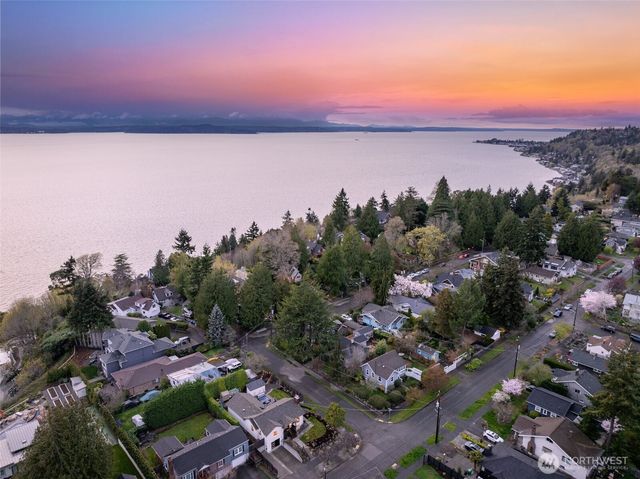 $1,650,000 | 6503 49th Avenue Southwest, Seattle, WA 98136