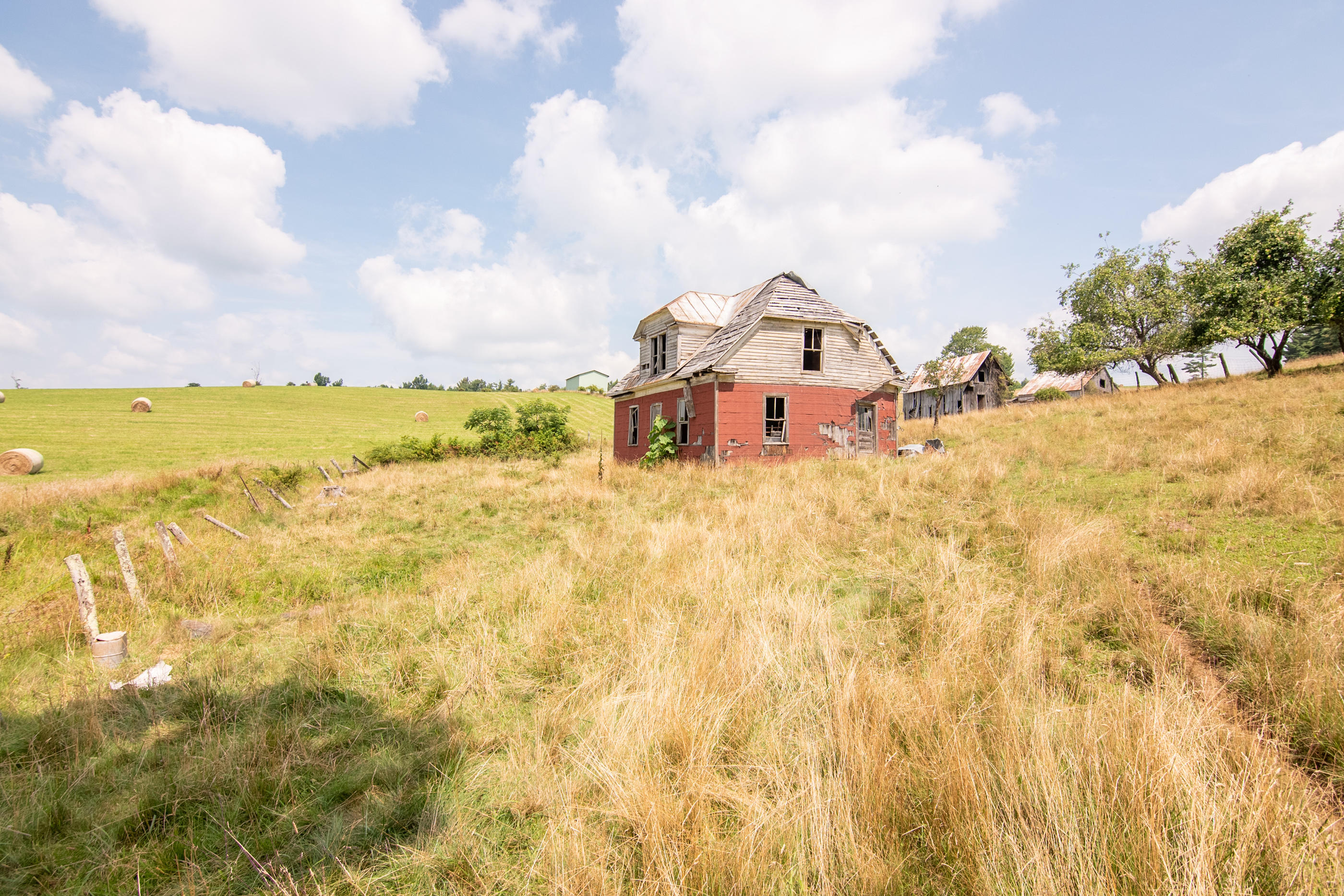 767 Kyle Weeks Road Southwest Willis, VA 24380 - Photo 19 of 86 DSC_8703-HDR