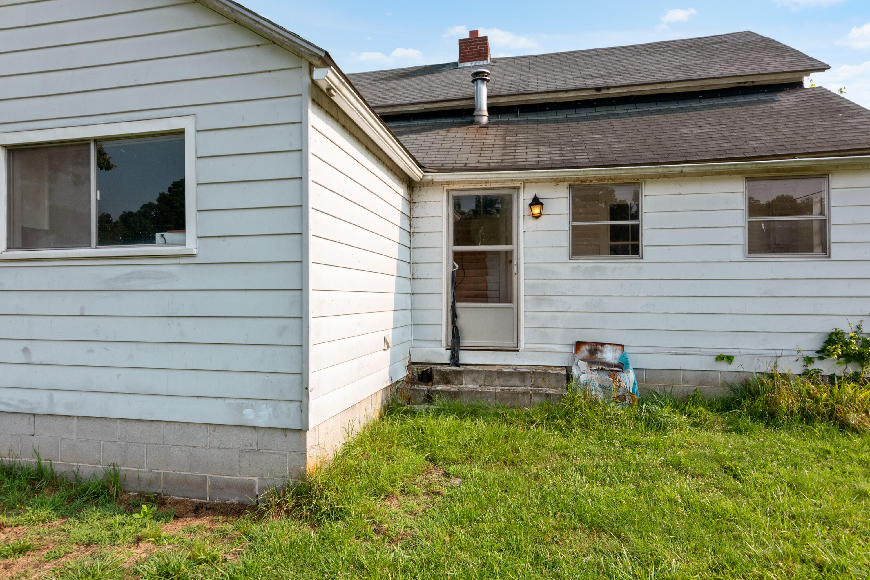767 Kyle Weeks Road Southwest Willis, VA 24380 - Photo 35 of 86 a view of a back yard of the house