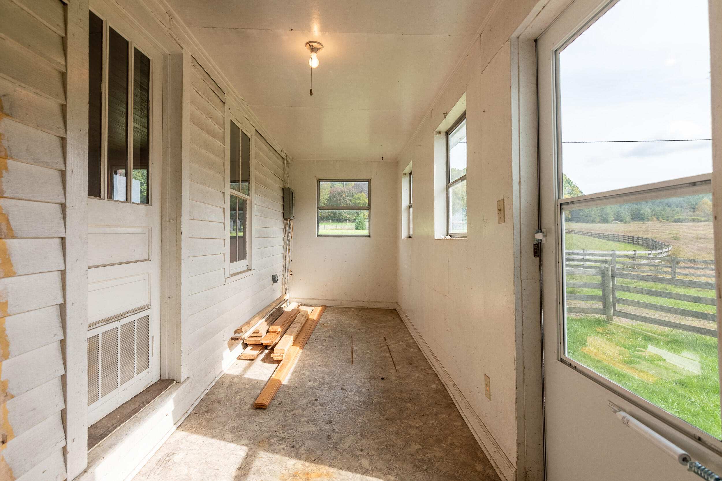 767 Kyle Weeks Road Southwest Willis, VA 24380 - Photo 36 of 86 Willis-40