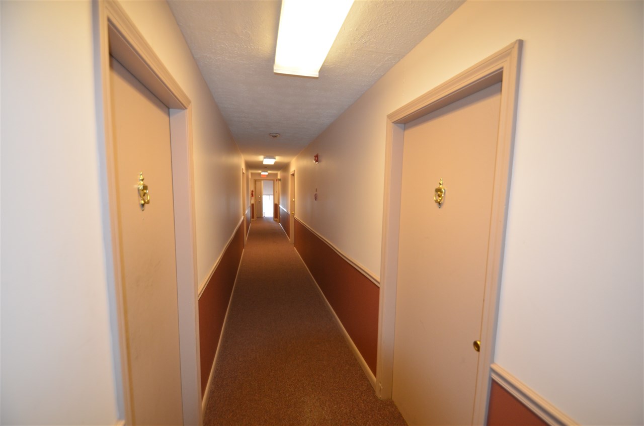 64 Dunbarton Road, Unit 3C Manchester, NH 03102 - Photo 6 of 10