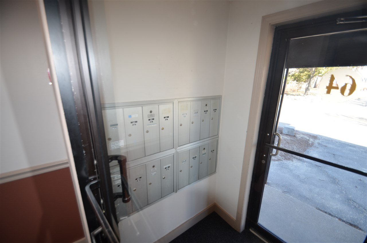 64 Dunbarton Road, Unit 3C Manchester, NH 03102 - Photo 7 of 10