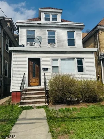 $3,000 | 961 Lafayette Street, Elizabeth, NJ 07201