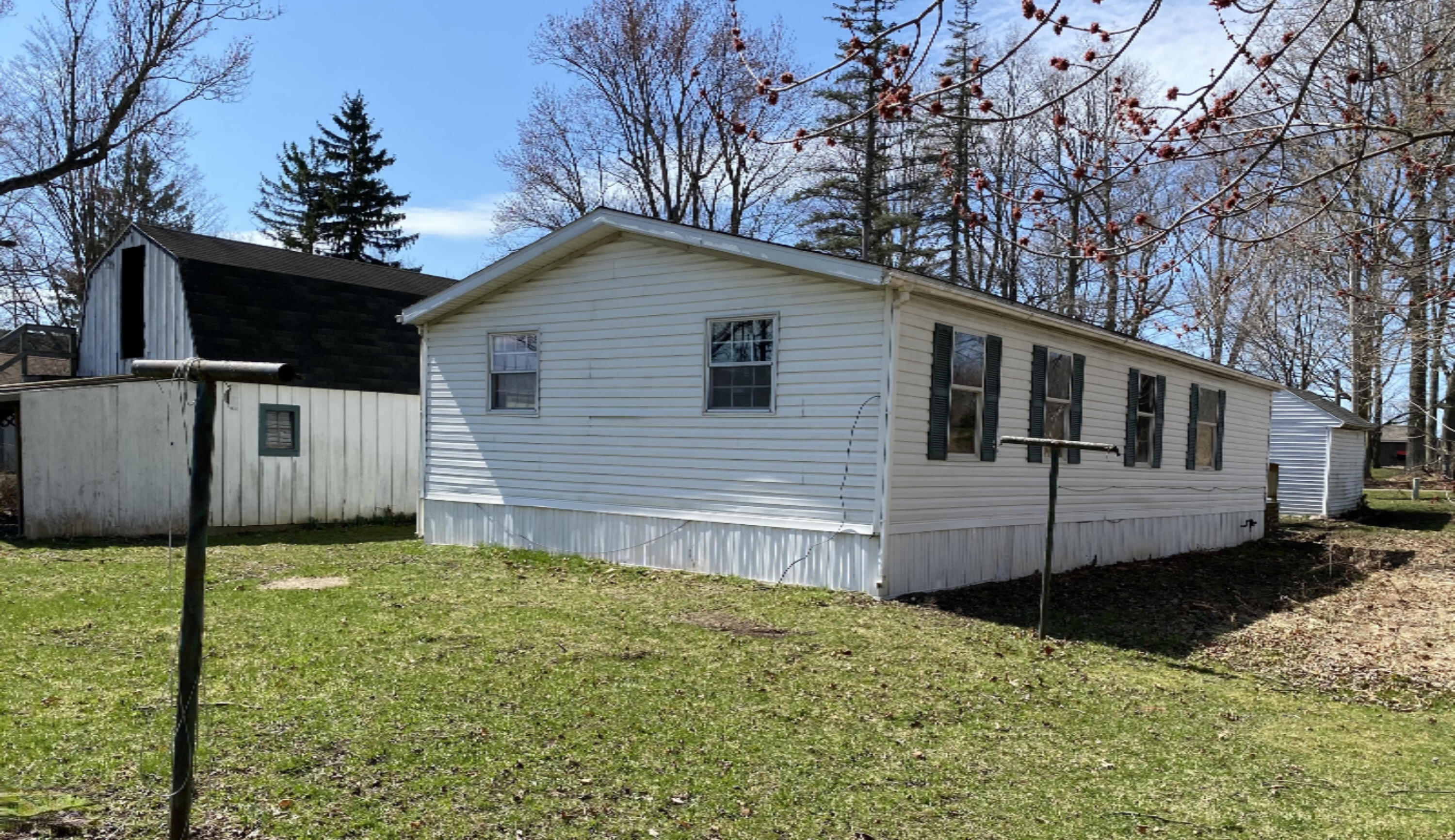 5761 Ainger Road Olivet, MI 49076 - Photo 12 of 19 IMG_1713