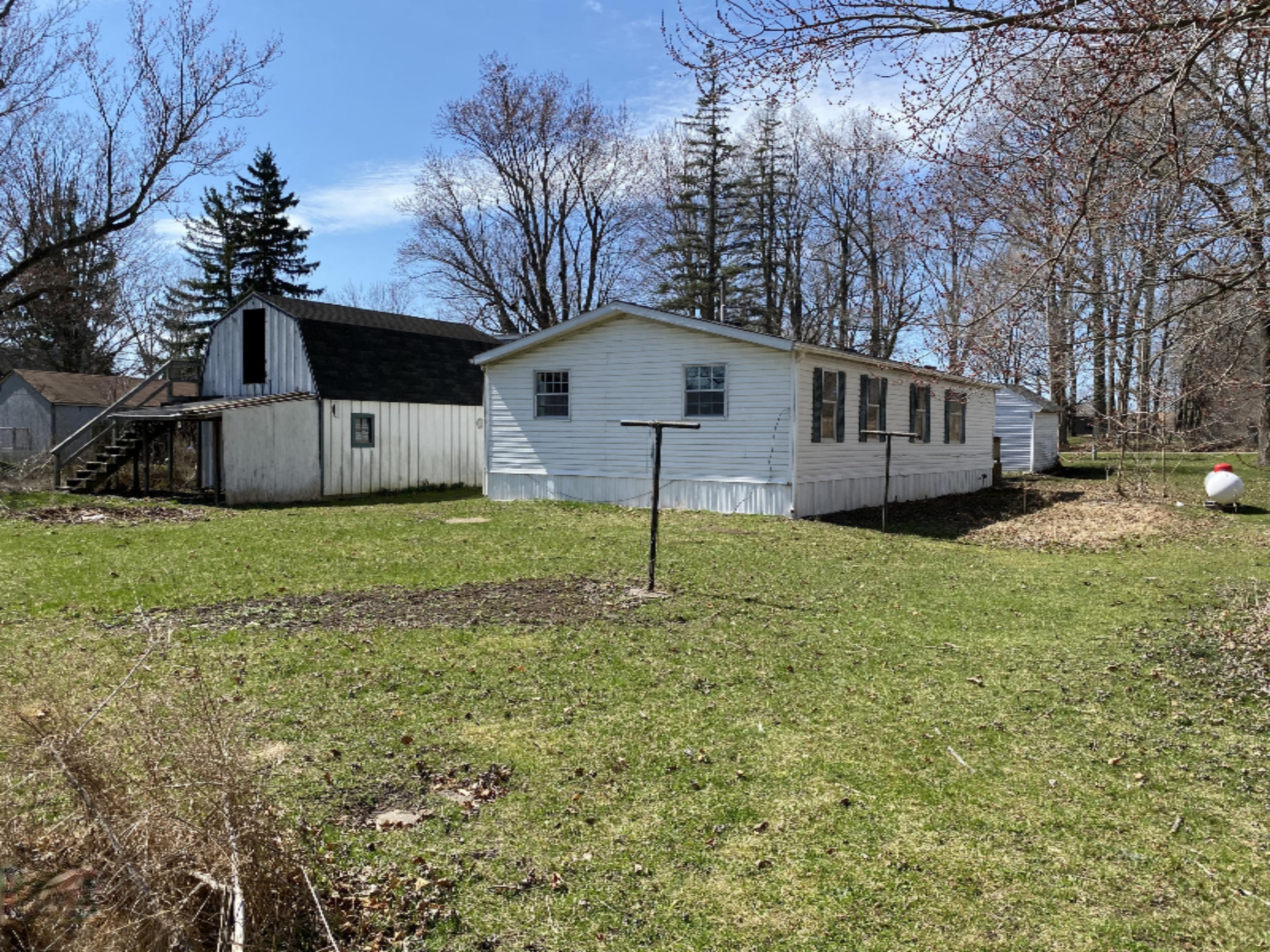 5761 Ainger Road Olivet, MI 49076 - Photo 15 of 19 5