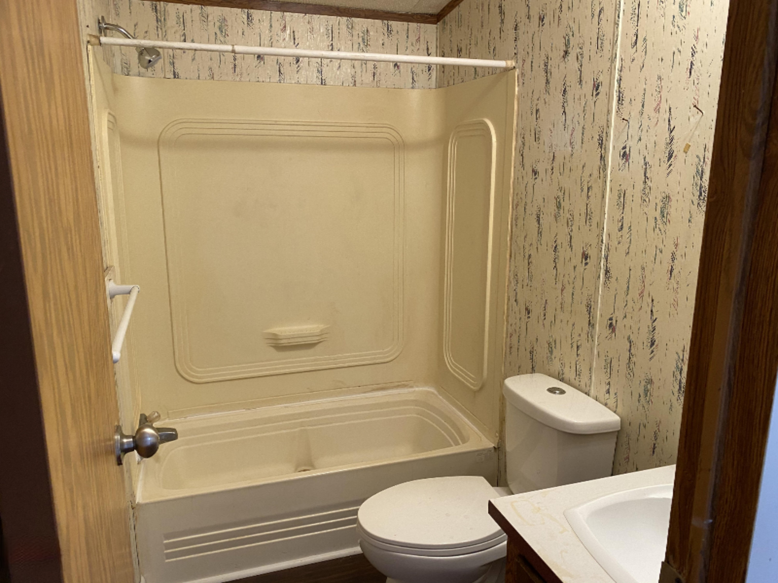 5761 Ainger Road Olivet, MI 49076 - Photo 8 of 19 IMG_1737