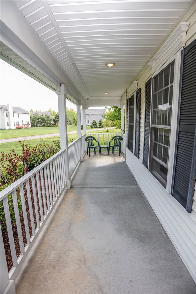 12 Tether Road Bedford, NH 03110 - Photo 13 of 40