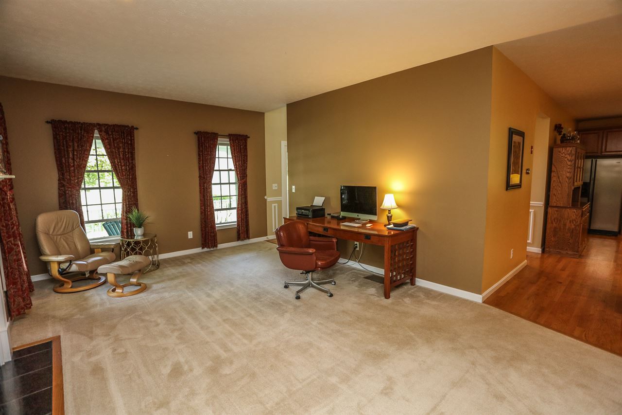 12 Tether Road Bedford, NH 03110 - Photo 27 of 40