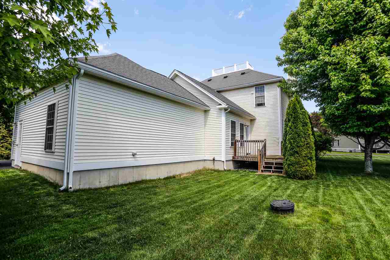 12 Tether Road Bedford, NH 03110 - Photo 6 of 40
