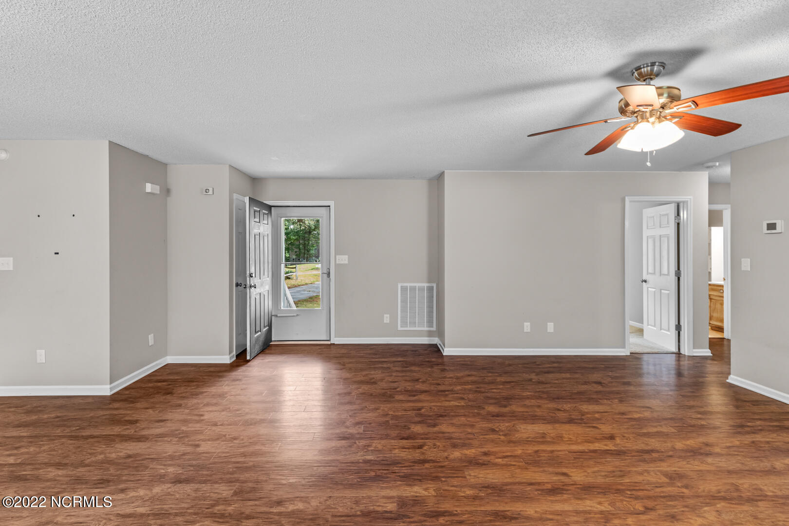 507 Maize Court Hubert, NC 28539 - Photo 8 of 44 8 (10)