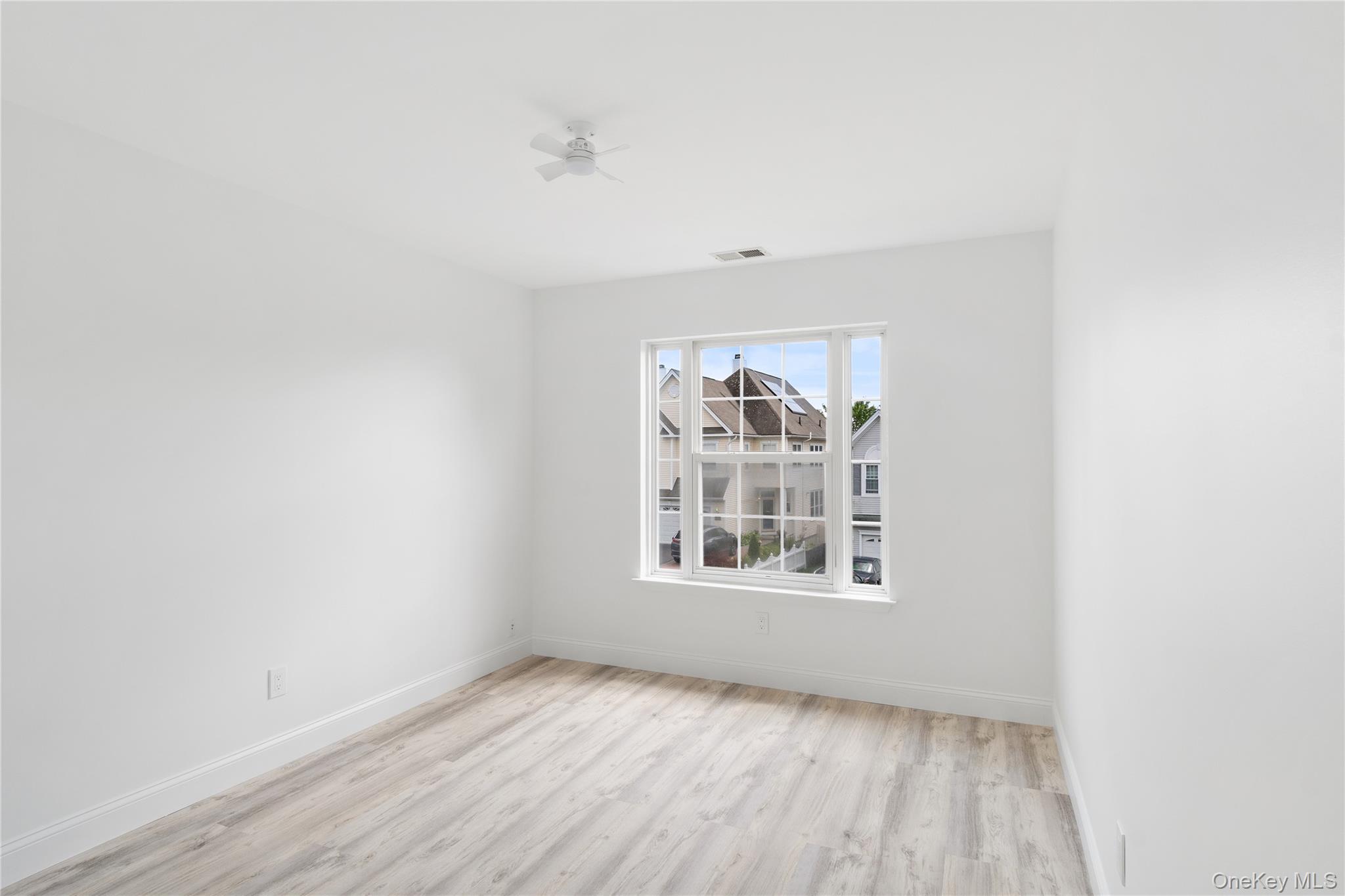 132 Benefield Boulevard Peekskill, NY 10566 - Photo 18 of 28