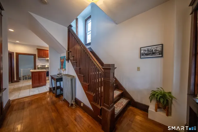 $424,900 | 16 Pacific Street, New London, CT 06320