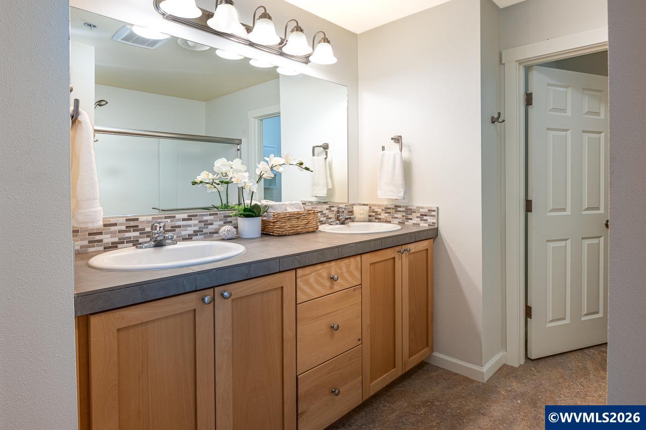 2501 Southwest Wolverine Drive Corvallis, OR 97333 - Photo 18 of 38