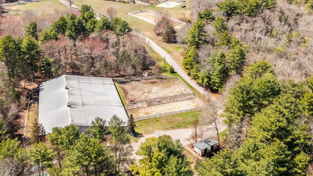 714 Snipatuit Road Rochester, MA 02770 - Photo 29 of 42
