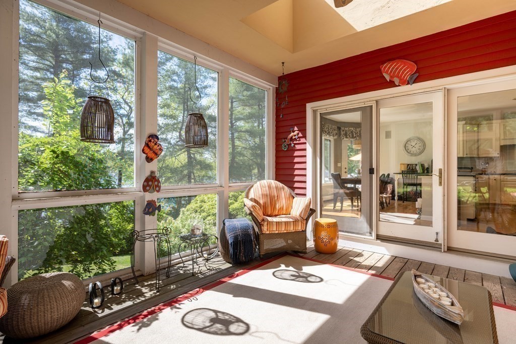 60 Oak Point Wrentham, MA 02093 - Photo 19 of 38