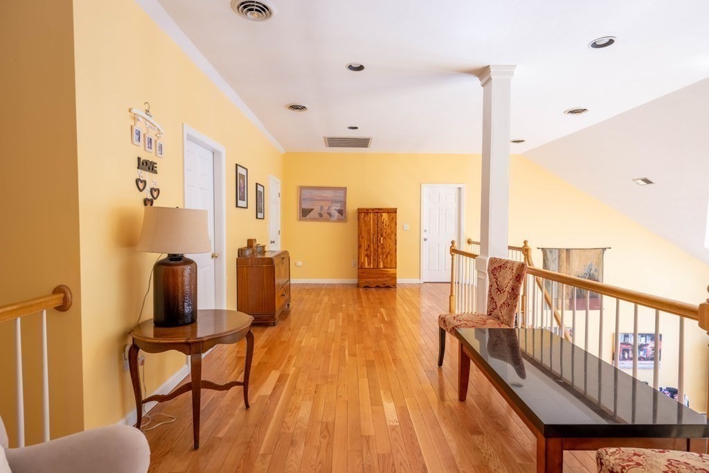 60 Oak Point Wrentham, MA 02093 - Photo 24 of 38