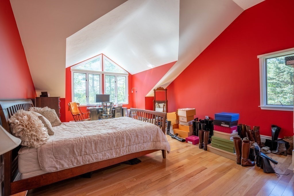 60 Oak Point Wrentham, MA 02093 - Photo 29 of 38