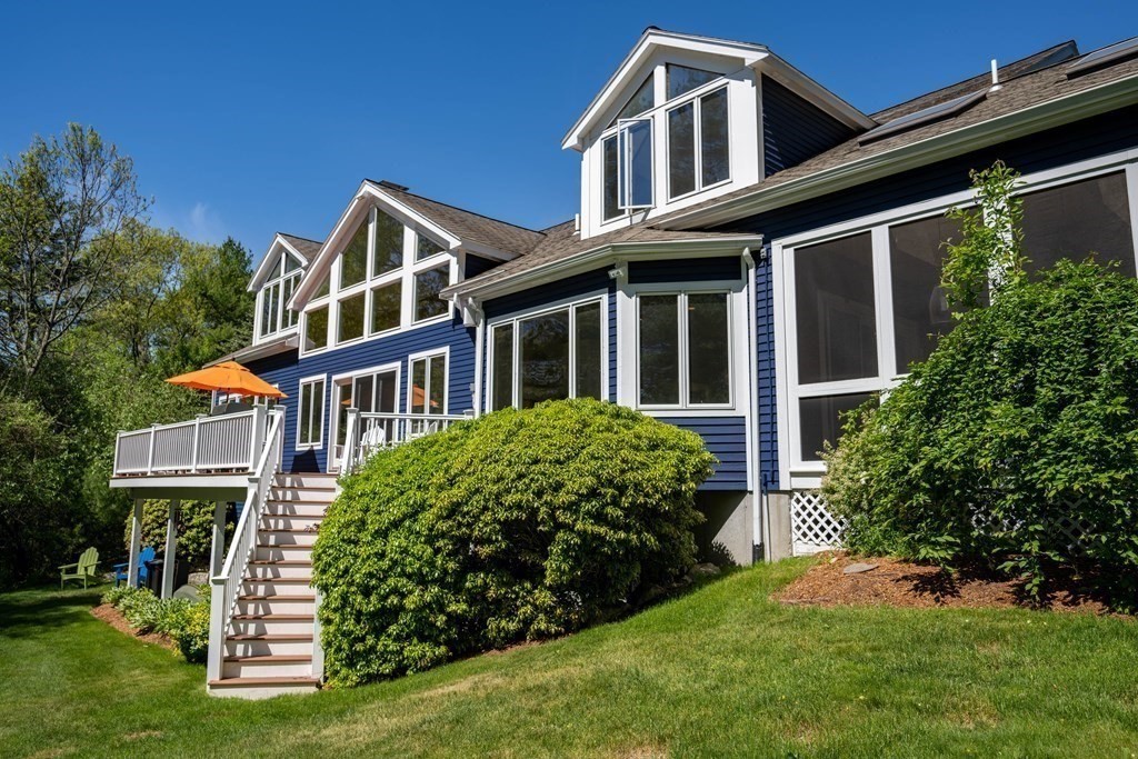 60 Oak Point Wrentham, MA 02093 - Photo 32 of 38