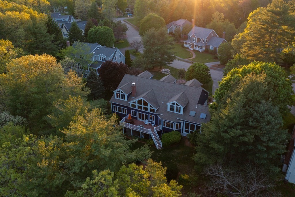 60 Oak Point Wrentham, MA 02093 - Photo 4 of 38