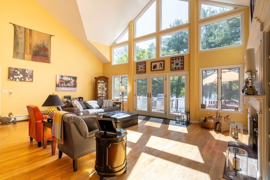 60 Oak Point Wrentham, MA 02093 - Photo 7 of 38