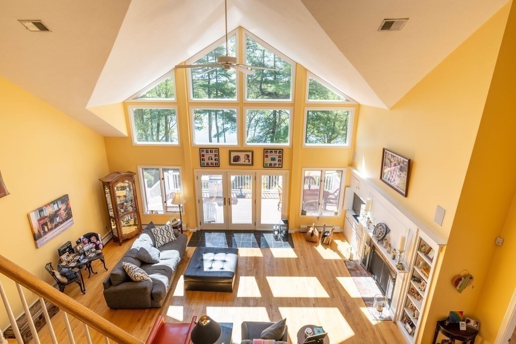 60 Oak Point Wrentham, MA 02093 - Photo 8 of 38