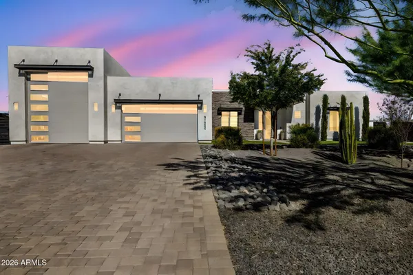 $1,425,000 | 37239 North 11th Avenue, Phoenix, AZ 85086