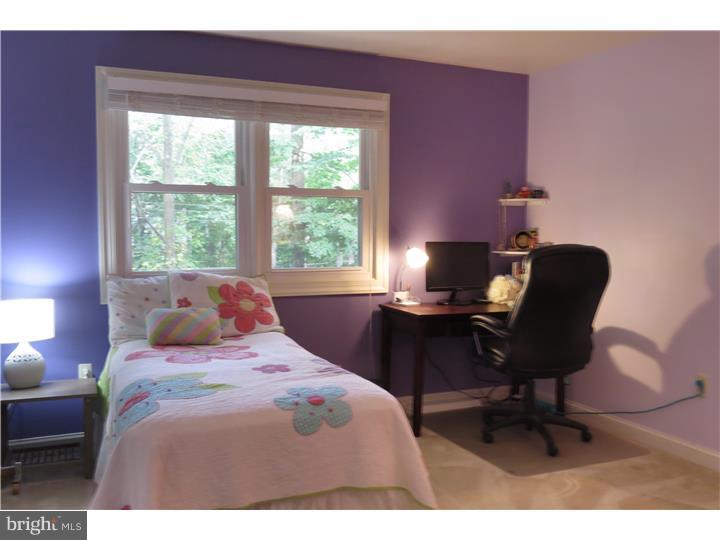 2964 Yorkshire Road Doylestown, PA 18902 - Photo 16 of 25