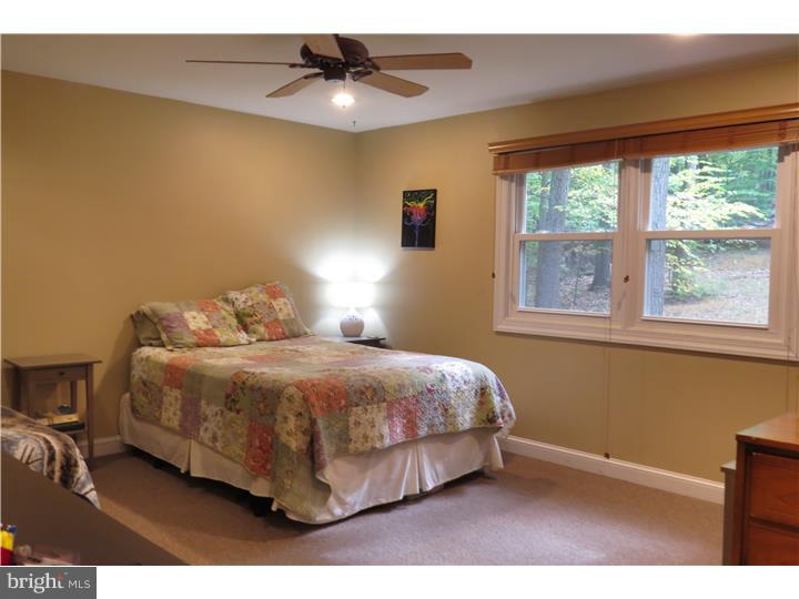 2964 Yorkshire Road Doylestown, PA 18902 - Photo 17 of 25
