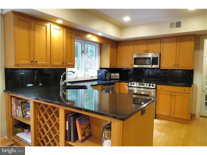 2964 Yorkshire Road Doylestown, PA 18902 - Photo 4 of 25