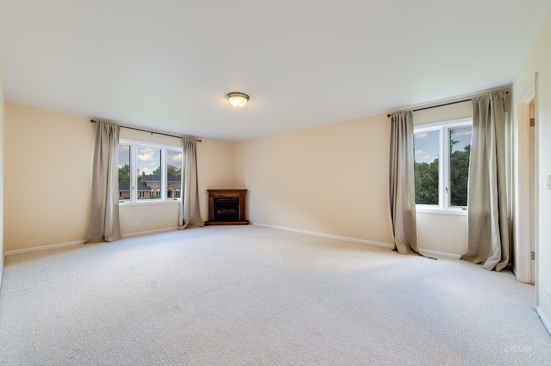 769 Halbert Lane Inverness, IL 60010 - Photo 25 of 48 a view of an empty room with a window