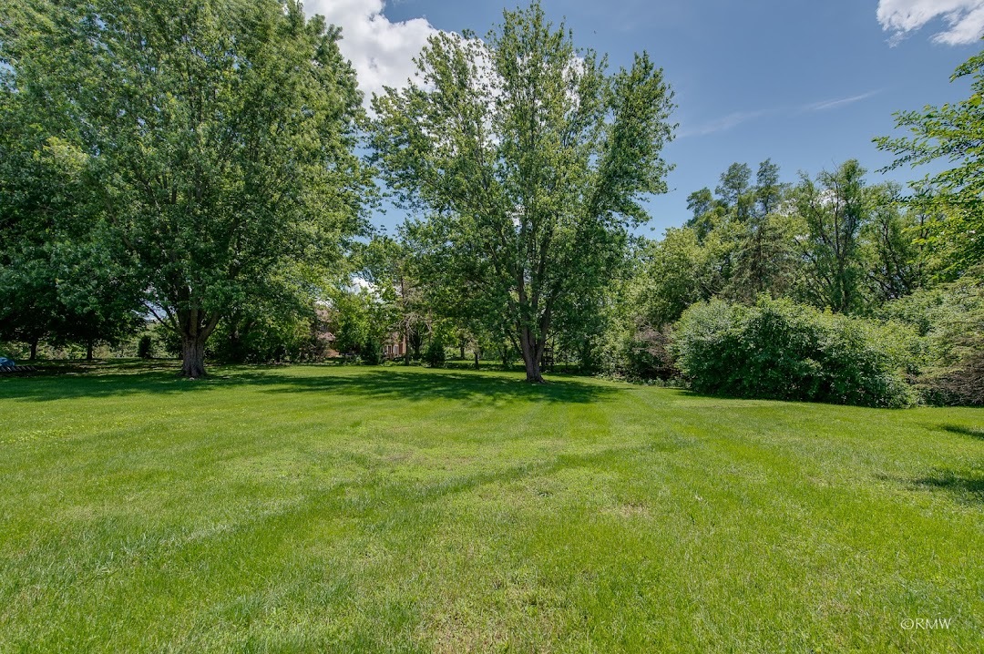 769 Halbert Lane Inverness, IL 60010 - Photo 47 of 48 a view of a grassy field