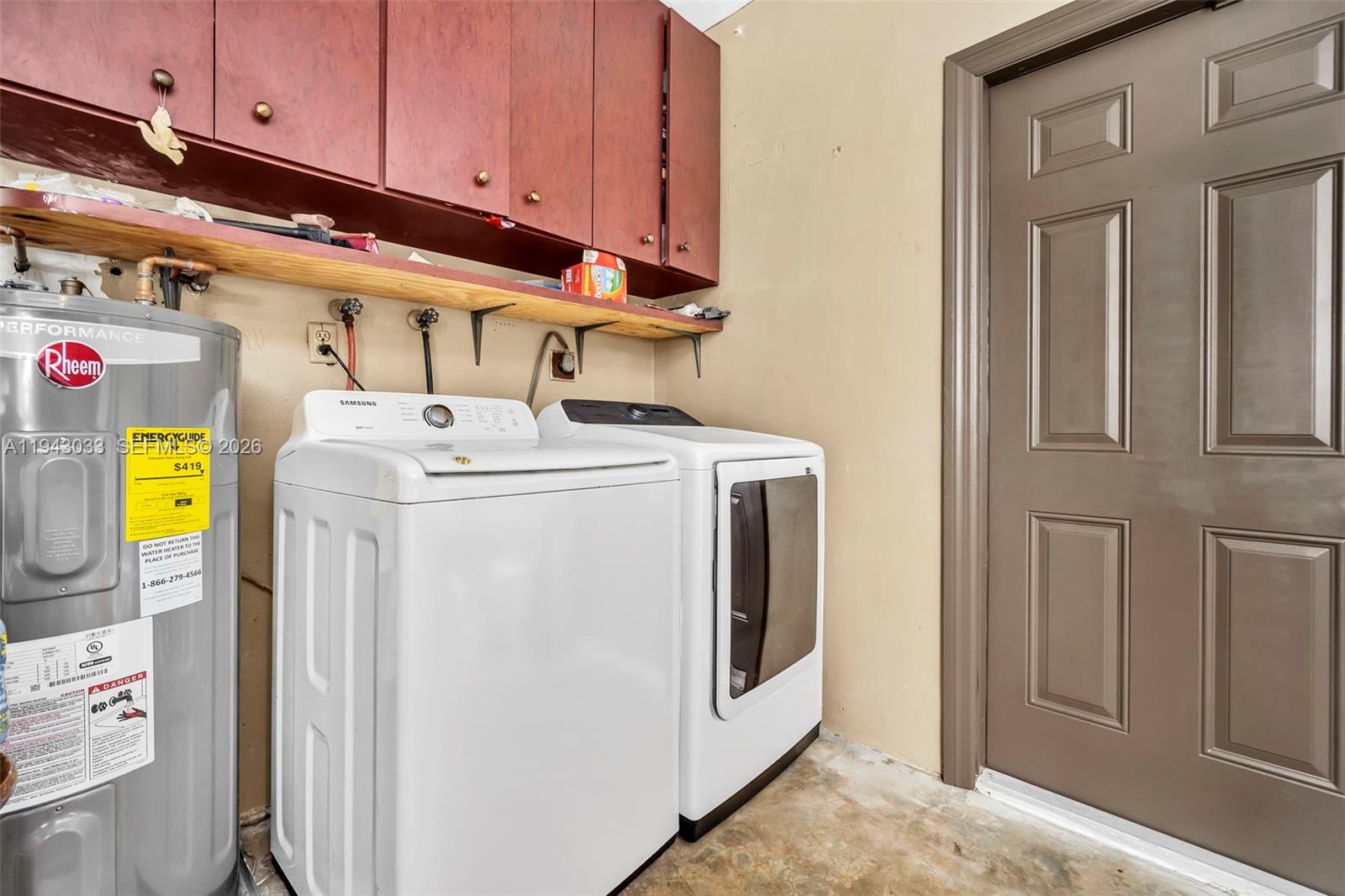 2211 North 50th Avenue Hollywood, FL 33021 - Photo 44 of 45 a utility room with dryer and washer