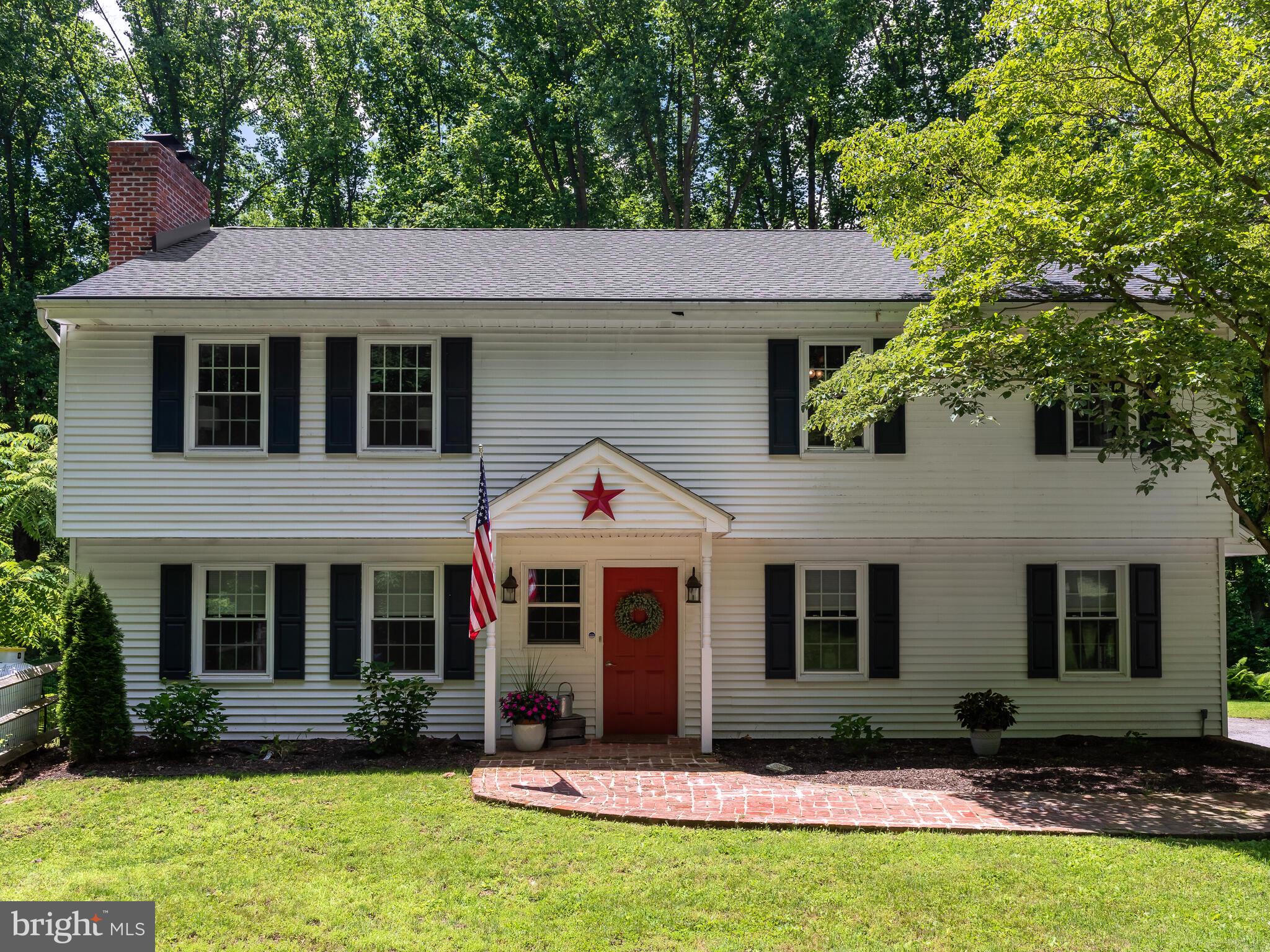 1180 Hopewell Road Downingtown, PA 19335 - Photo 1 of 27 Gallery Image 1