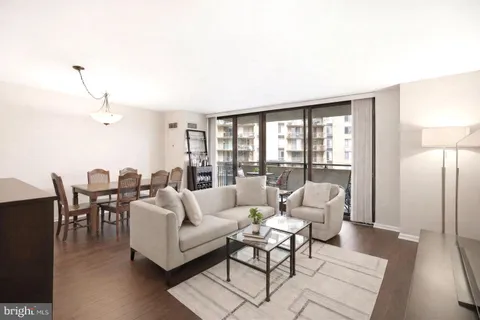 $310,000 | 4620 North Park Avenue, Unit 611E, Chevy Chase, MD 20815